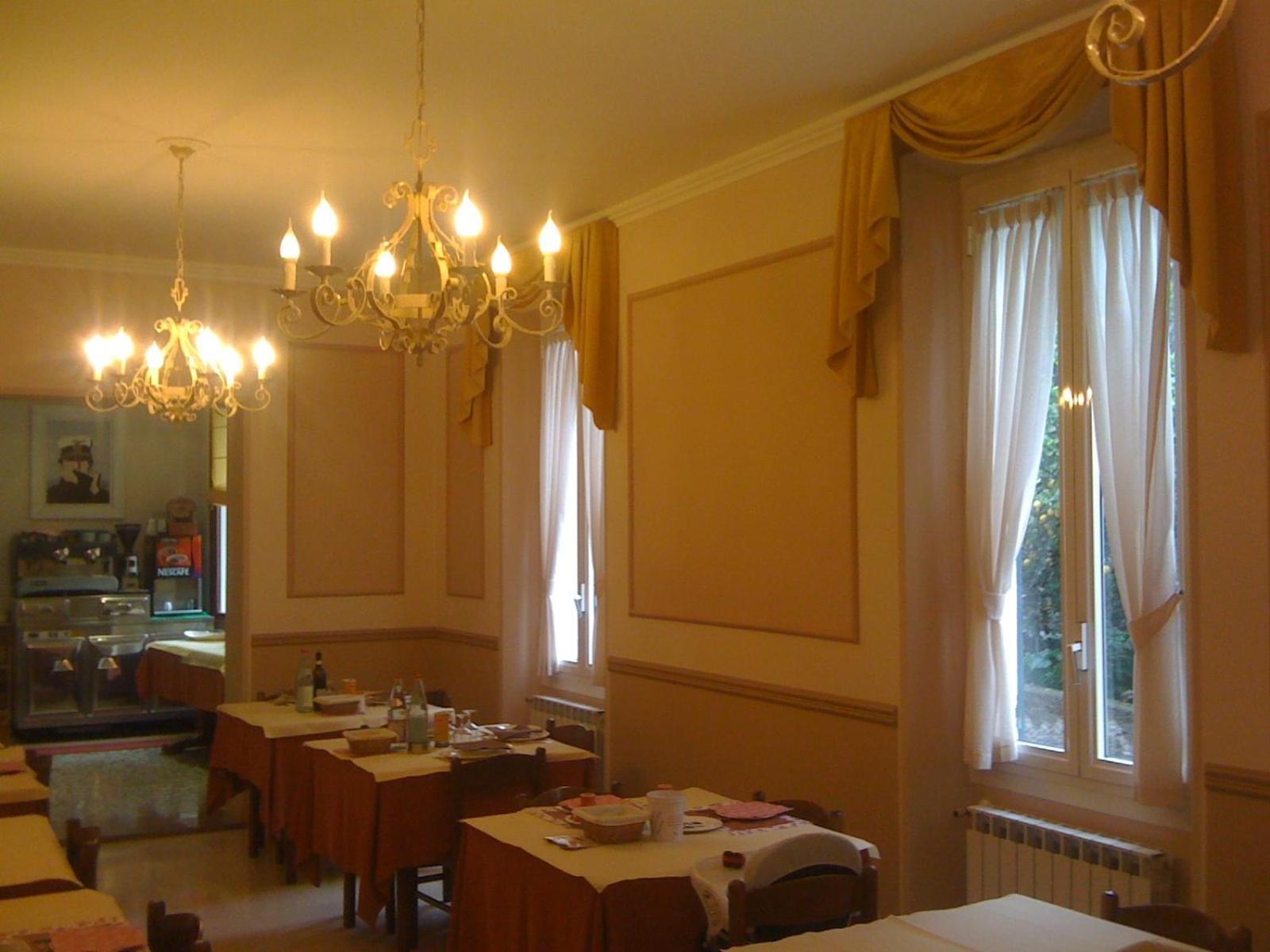 Hotel Villa Bianca ライグエーリア エクステリア 写真